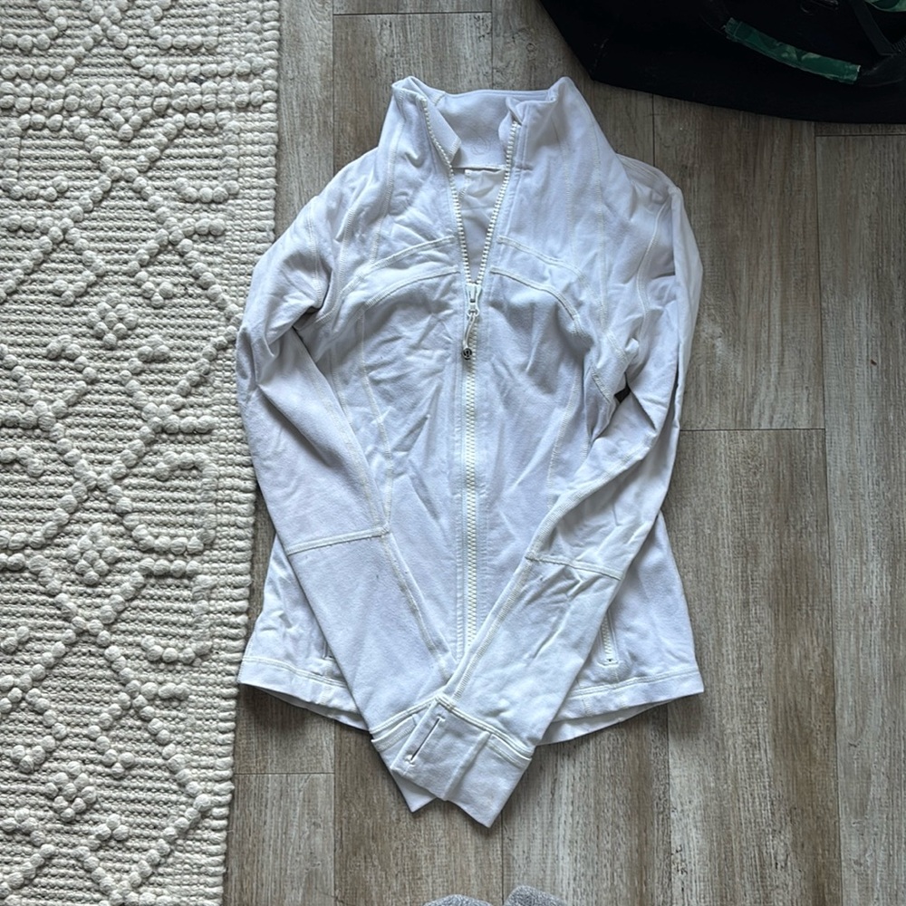 White Lululemon align jacket in white